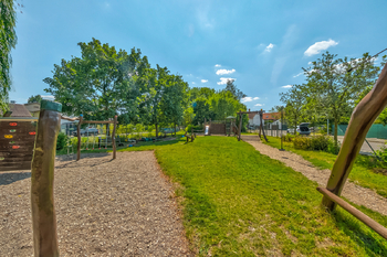 Prodej domu 121 m², Drahelčice