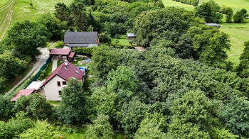 Prodej pozemku 740 m², Zadní Třebaň