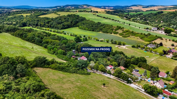 Prodej pozemku 740 m², Zadní Třebaň