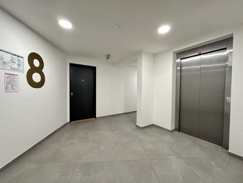 Pronájem bytu 2+kk v osobním vlastnictví 50 m², Praha 10 - Strašnice