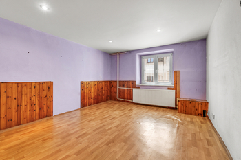 Prodej domu 186 m², Břasy