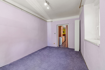 Prodej domu 186 m², Břasy