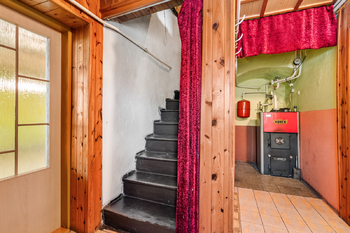 Prodej domu 186 m², Břasy
