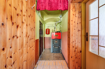 Prodej domu 186 m², Břasy