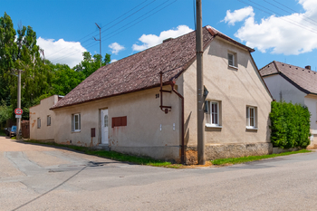 Prodej domu 186 m², Břasy