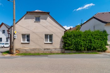 Prodej domu 186 m², Břasy