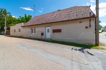 Prodej domu 186 m², Břasy