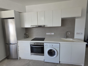 Prodej bytu 1+kk v osobním vlastnictví 30 m², Gaziveren