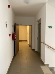 Pronájem bytu 2+kk v osobním vlastnictví 57 m², Praha 4 - Hodkovičky