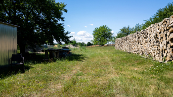 Prodej pozemku 1849 m², Hlubočany