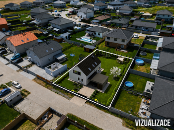 Prodej pozemku 750 m², Polerady