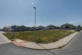 Prodej pozemku 725 m², Polerady