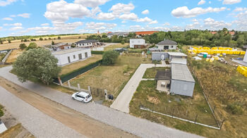 Prodej pozemku 491 m², Dobříš