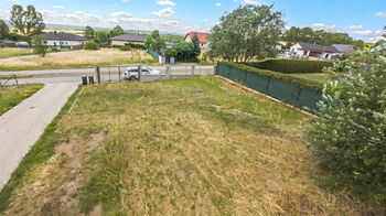 Prodej pozemku 491 m², Dobříš