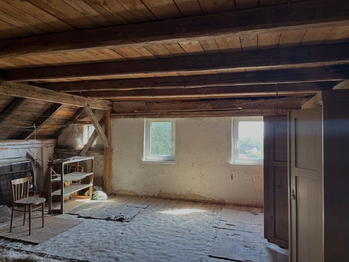 Prodej domu 380 m², Bezvěrov