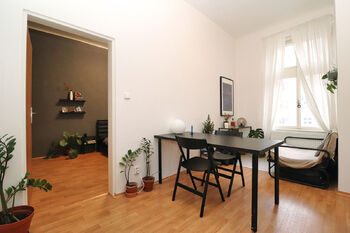 Kuchyň - Pronájem bytu 1+1 v osobním vlastnictví 39 m², Praha 3 - Vinohrady