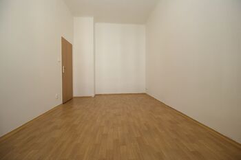 Ložnice - Pronájem bytu 2+kk v osobním vlastnictví 39 m², Praha 3 - Vinohrady