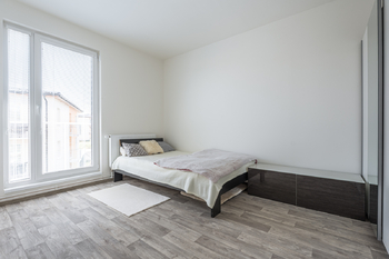 Pronájem bytu 2+kk v osobním vlastnictví 38 m², Nehvizdy