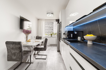 Prodej bytu 3+1 v osobním vlastnictví 74 m², Praha 4 - Chodov