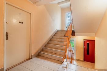 Chodba - Prodej bytu 2+1 v družstevním vlastnictví 52 m², Praha 10 - Záběhlice