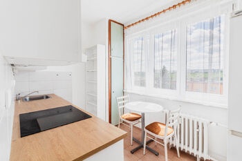 Prodej bytu 2+1 v družstevním vlastnictví 52 m², Praha 10 - Záběhlice