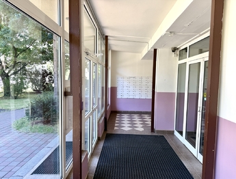 Prodej bytu 3+1 v osobním vlastnictví 71 m², Praha 10 - Malešice