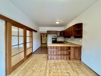 Prodej bytu 3+kk v osobním vlastnictví 72 m², Plzeň