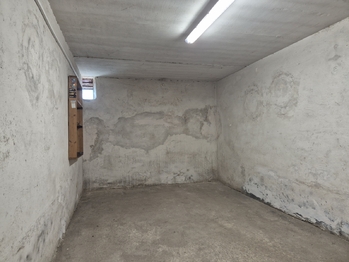 Prodej garáže 17 m², Kladno