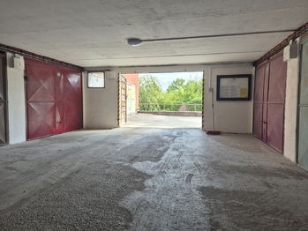 Prodej garáže 17 m², Kladno