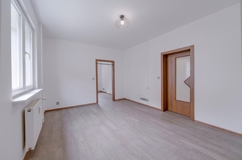 Prodej bytu 4+1 v osobním vlastnictví 72 m², Aš