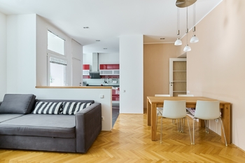 Prodej bytu 3+1 v osobním vlastnictví 106 m², Praha 3 - Vinohrady