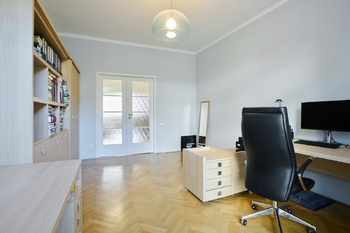 Prodej bytu 3+1 v osobním vlastnictví 106 m², Praha 3 - Vinohrady