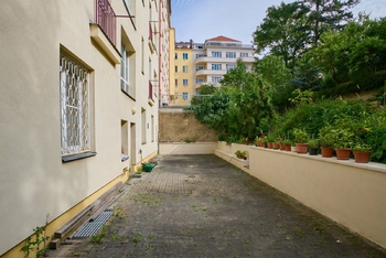 Prodej bytu 3+1 v osobním vlastnictví 106 m², Praha 3 - Vinohrady