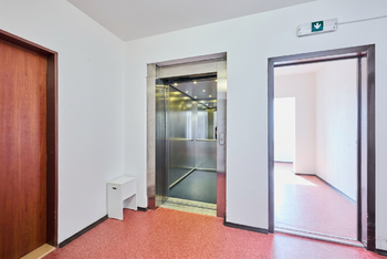 Prodej bytu 1+kk v osobním vlastnictví 28 m², Praha 4 - Chodov