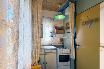 Chatka - kuchyňka - Prodej pozemku 378 m², Nejdek