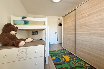 Prodej bytu 3+kk v osobním vlastnictví 70 m², Odolena Voda