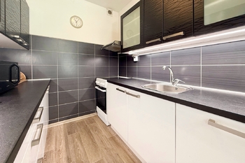 Prodej bytu 3+kk v osobním vlastnictví 70 m², Odolena Voda