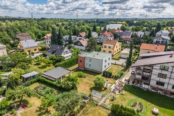 Dron - zadní - Prodej domu 216 m², Praha 4 - Kunratice