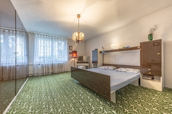 1. NP - ložnice - Prodej domu 216 m², Praha 4 - Kunratice