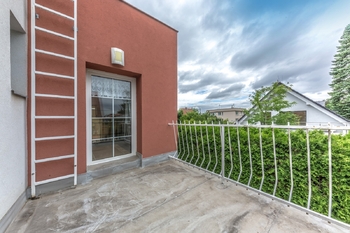 2.NP - terasa - Prodej domu 216 m², Praha 4 - Kunratice