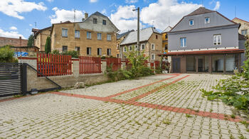 DVŮR - Prodej domu 190 m², Cvikov