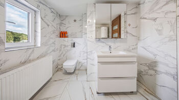 KOUPELNA I. - Prodej domu 190 m², Cvikov