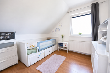 Prodej bytu 3+kk v osobním vlastnictví 76 m², Lichoceves