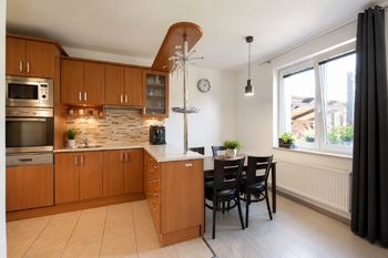 Prodej bytu 3+kk v osobním vlastnictví 76 m², Lichoceves