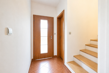 Prodej bytu 3+kk v osobním vlastnictví 76 m², Lichoceves