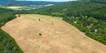 Prodej pozemku 16962 m², Nemojany