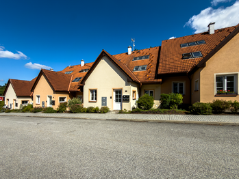 dům - Prodej bytu 4+kk v osobním vlastnictví 84 m², Netolice 