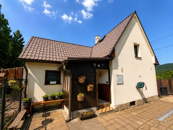 Prodej domu 104 m², Dobřív