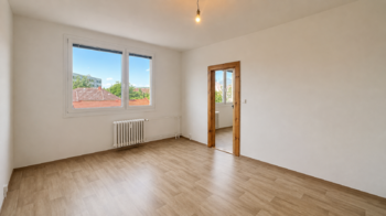 Ložnice - Prodej bytu 1+1 v družstevním vlastnictví 34 m², Čížkovice