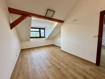 Pronájem bytu 2+kk v osobním vlastnictví 71 m², Ostrava